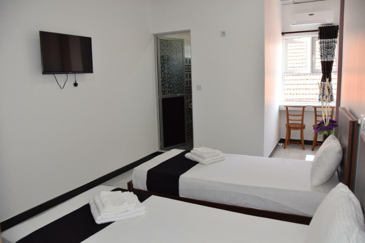 Hotel Agape Mannar Exterior foto